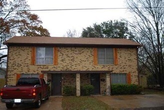 806 Texas St in Longview, TX - Building Photo - Building Photo