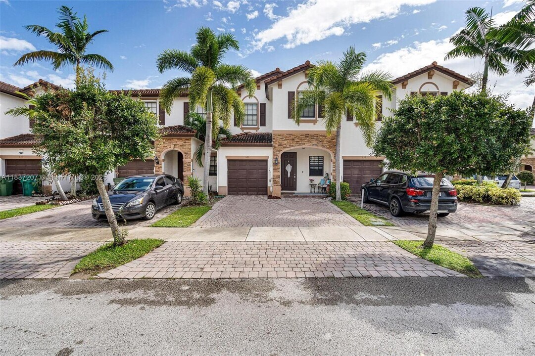 343 NE 37th Terrace in Homestead, FL - Building Photo