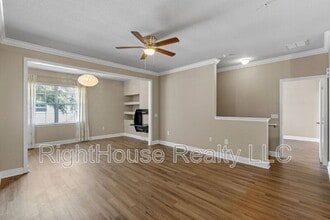 130 Southern Pecan Cir in Winter Garden, FL - Building Photo - Building Photo
