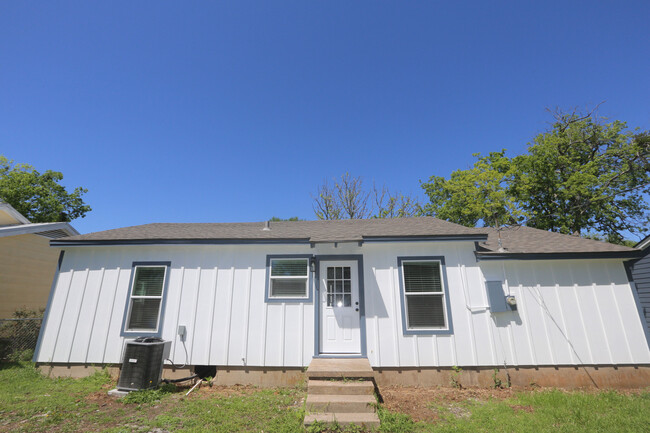 property at 713 Churchill Dr