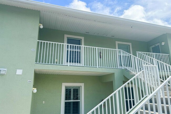 8100 Memory Ln in Rotonda West, FL - Building Photo - Building Photo