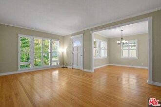 7432 Westlawn Ave in Los Angeles, CA - Building Photo - Building Photo