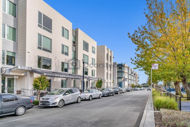 10 Innes Ct in San Francisco, CA - Building Photo - Building Photo