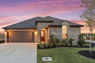 11482 Misty Ridge Dr, Unit 2 in Roanoke, TX - Building Photo