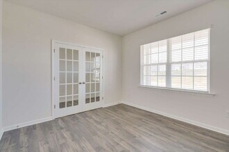 38 Tributary Wy in Fuquay Varina, NC - Building Photo - Building Photo