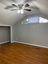 445 Greenwood Ave in Clarksville, TN - Building Photo - Building Photo