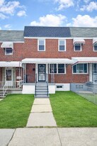 4914 Greencrest Rd in Baltimore, MD - Building Photo