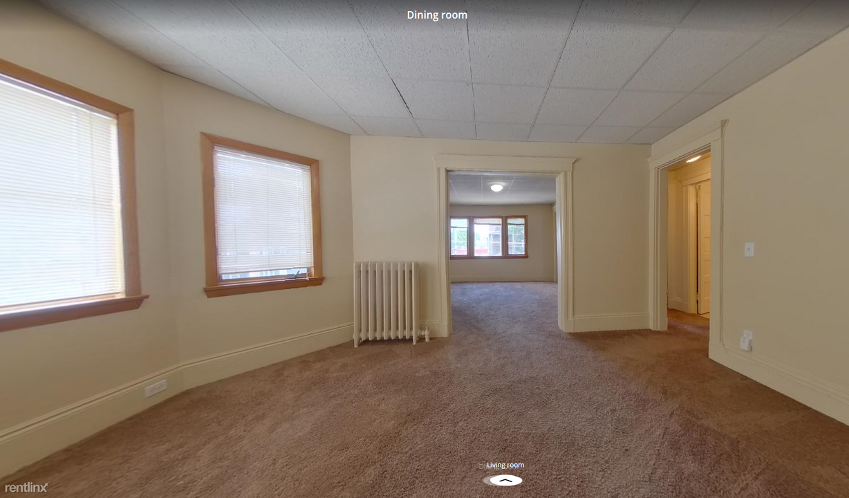 325 Main St-Unit -Apt 2 in Medford, MA - Foto de edificio