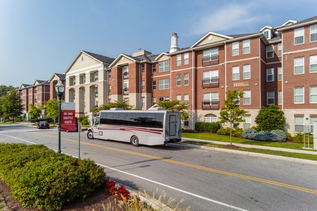 Mazza GrandMarc in College Park, MD - Foto de edificio