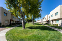 Casa Granda Townhomes in Scottsdale, AZ - Building Photo - Building Photo