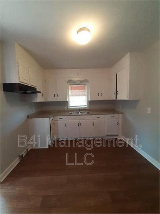 1102 33rd St in Columbus, GA - Building Photo