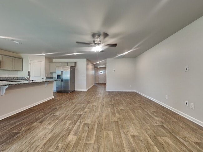 335 Crooked Pne Ct in Columbia, SC - Building Photo - Building Photo
