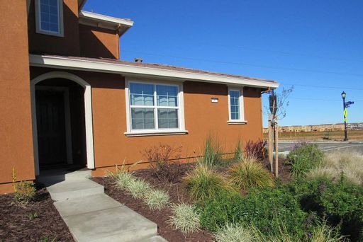 1309 Orlando Blvd in Tracy, CA - Building Photo