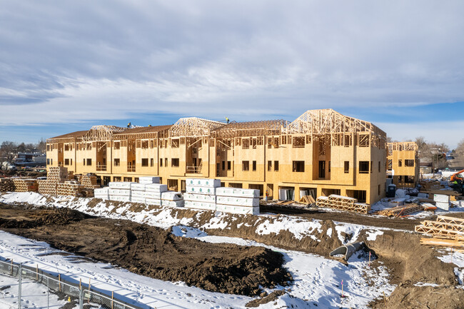 Pascal Gardens in Denver, CO - Foto de edificio - Building Photo