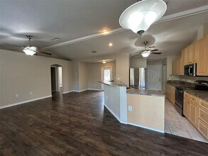 5479 Gannaway St in North Port, FL - Building Photo - Building Photo