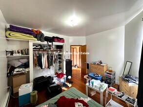 368 Centre St, Unit 1 in Boston, MA - Foto de edificio - Building Photo