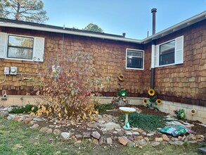 301 La Luz Ln in Ruidoso, NM - Building Photo - Building Photo