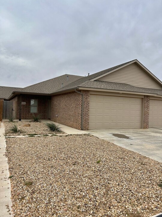 5533 Lehigh St in Lubbock, TX - Building Photo