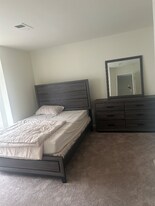 18705 Sparkling Water Dr in Germantown, MD - Building Photo