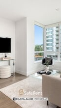 1675 Lions Gate Ln in North Vancouver, BC - Building Photo - Building Photo
