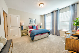 Fairmont Apartments in Westerville, OH - Foto de edificio - Building Photo