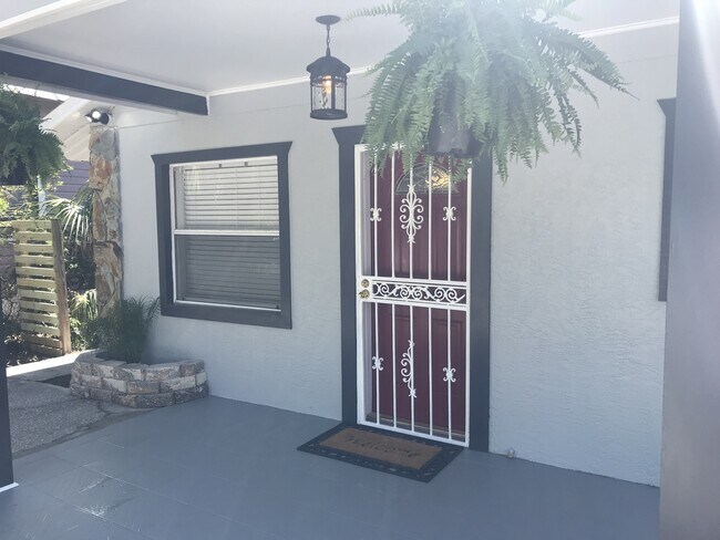 property at 2114 W Grace St