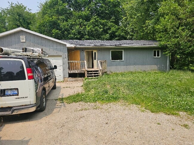 7695 Elm St