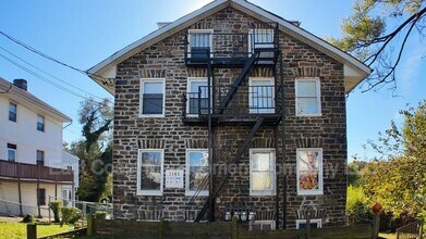 2860 W Baltimore St in Baltimore, MD - Building Photo - Building Photo