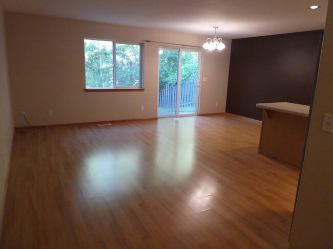 15455 SW Kirby Ln in Beaverton, OR - Building Photo - Building Photo