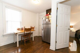 1629 W Huron St, Unit # 01R in Chicago, IL - Building Photo - Building Photo