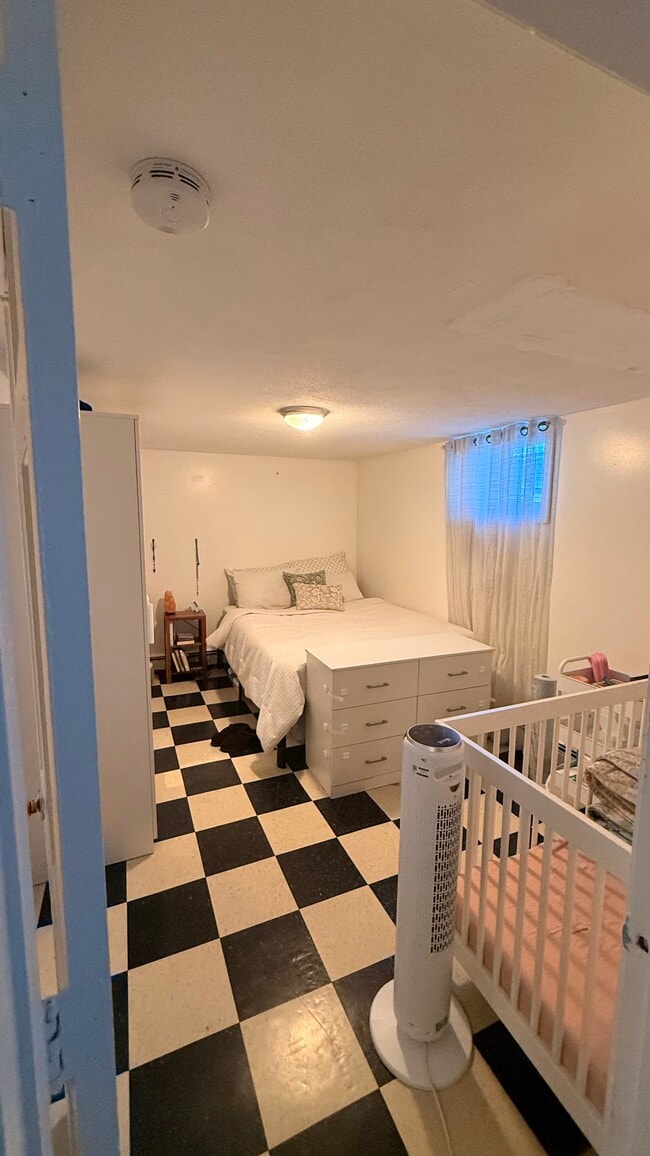 35 Ford St in Revere, MA - Foto de edificio - Building Photo