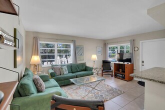 3212 NE 9th St in Pompano Beach, FL - Building Photo - Building Photo