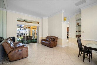 5024 SW 8th Pl in Cape Coral, FL - Foto de edificio - Building Photo