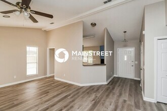 561 William Paca St in Orange Park, FL - Building Photo - Building Photo