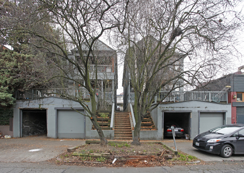 212 Belmont Ave E in Seattle, WA - Foto de edificio