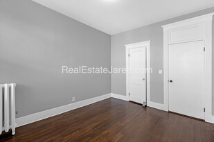 28 Glenville Ave, Unit 28 in Boston, MA - Building Photo - Building Photo