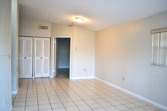 15385 SW 76th Terrace in Miami, FL - Building Photo - Building Photo