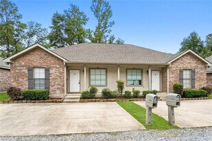 38757 Blailey Dr in Ponchatoula, LA - Building Photo