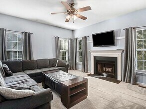 3308 Forest Mill Cir in Raleigh, NC - Building Photo - Building Photo