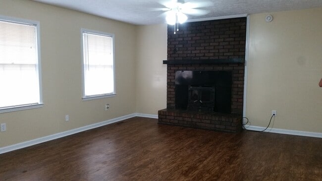 46 Pine Ct in Dallas, GA - Building Photo - Building Photo