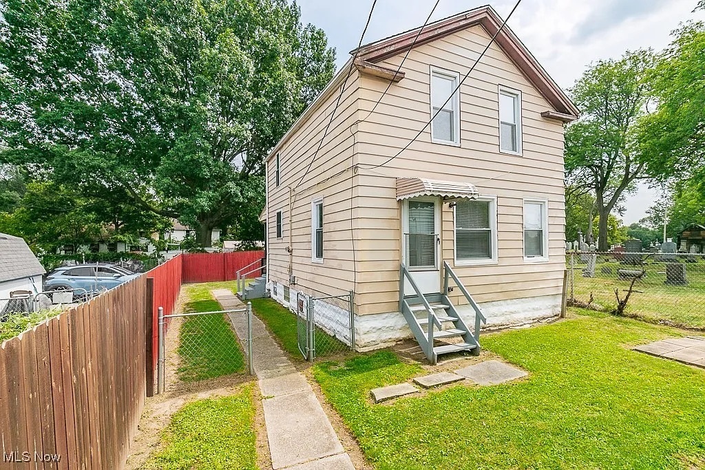 2669 W 41st St in Cleveland, OH - Foto de edificio