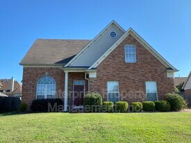 10204 Sutton Ridge Ln in Cordova, TN - Building Photo