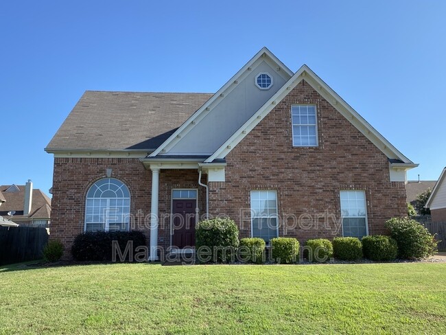 property at 10204 Sutton Ridge Ln
