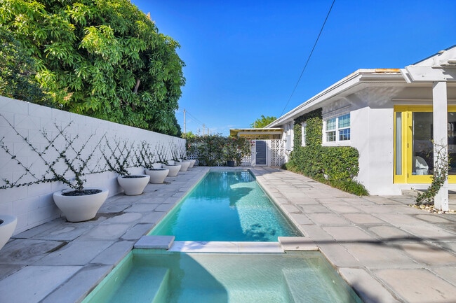 property at 374 Maddock St