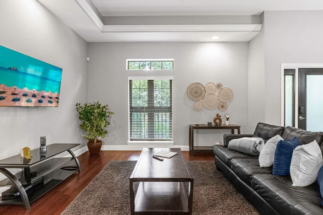 8543 Kediaman Ave in Orlando, FL - Building Photo