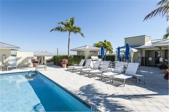 225 NE 1st St-Unit -306 in Delray Beach, FL - Building Photo - Building Photo