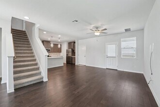 764 Long Run in Liberty Hill, TX - Building Photo - Building Photo