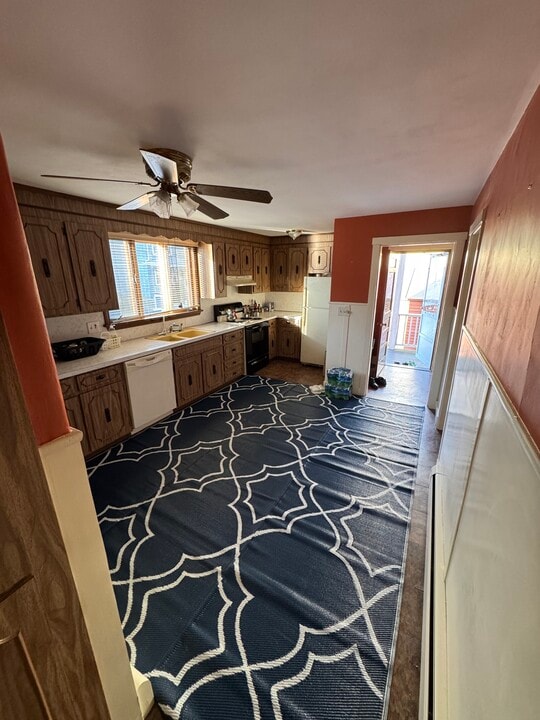 153 4th St, Unit 153 in Medford, MA - Foto de edificio