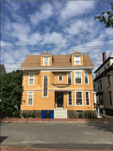 59 Pine St in Portland, ME - Foto de edificio - Building Photo