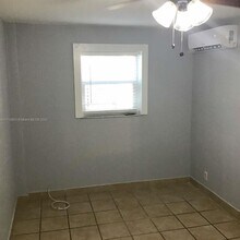 1610 NW 8th Terrace in Miami, FL - Building Photo - Building Photo